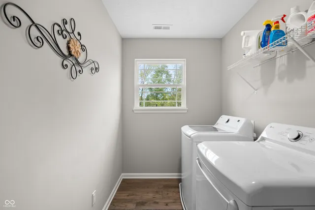 $524,999 | 7686 Rolling Green Drive, Plainfield, IN 46168