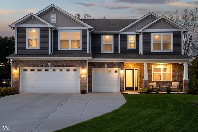 $524,999 | 7686 Rolling Green Drive, Plainfield, IN 46168