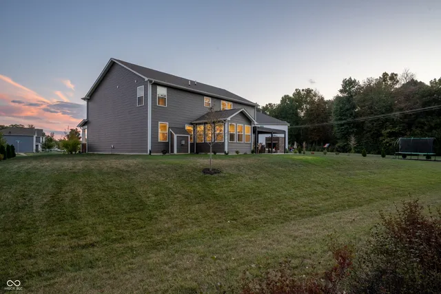 $524,999 | 7686 Rolling Green Drive, Plainfield, IN 46168