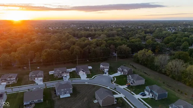 $524,999 | 7686 Rolling Green Drive, Plainfield, IN 46168