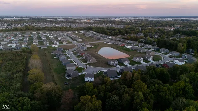 $524,999 | 7686 Rolling Green Drive, Plainfield, IN 46168