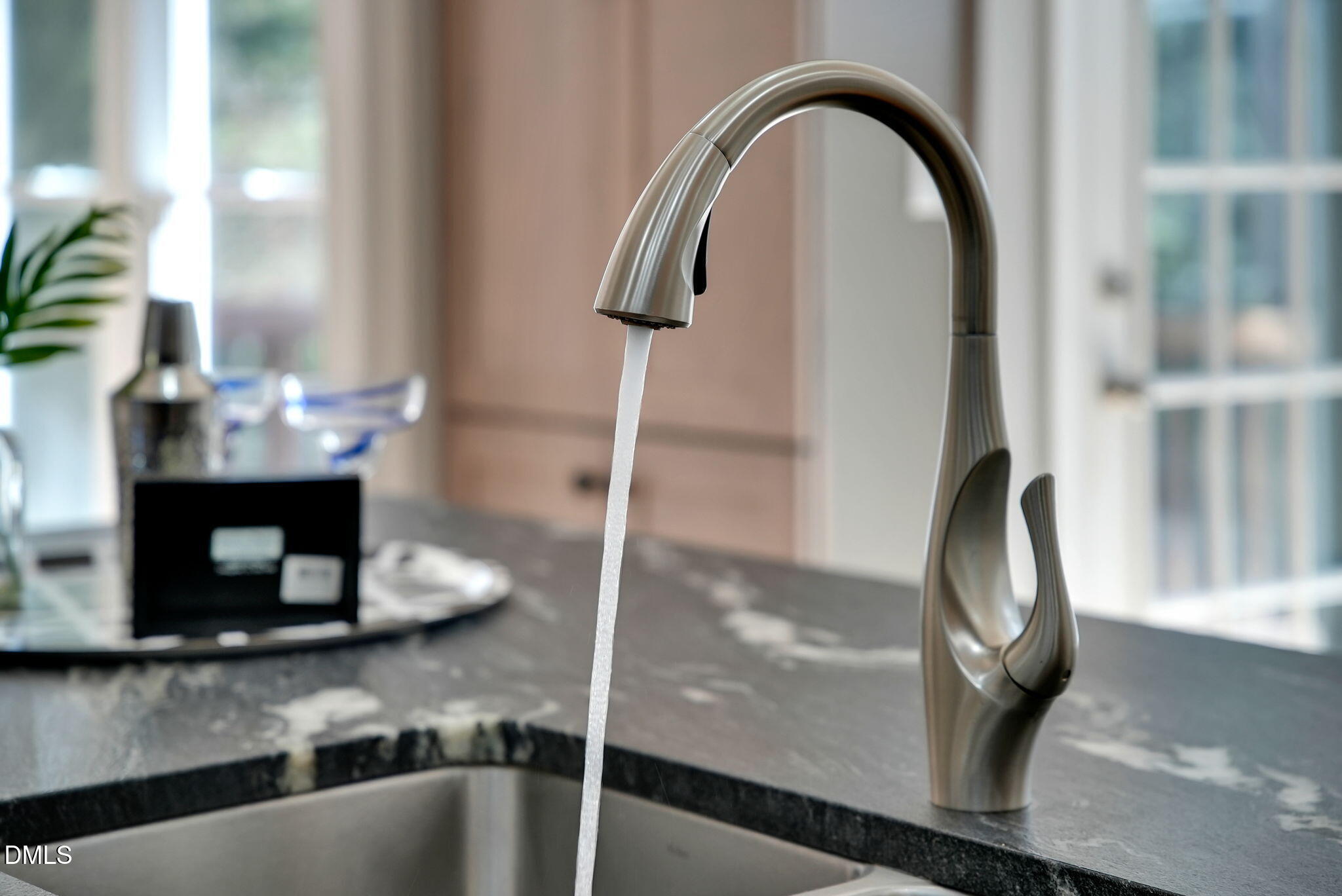 8005 Looking Glass Court Raleigh, NC 27612 - Photo 15 of 75 63-web-or-mls-DSC06453