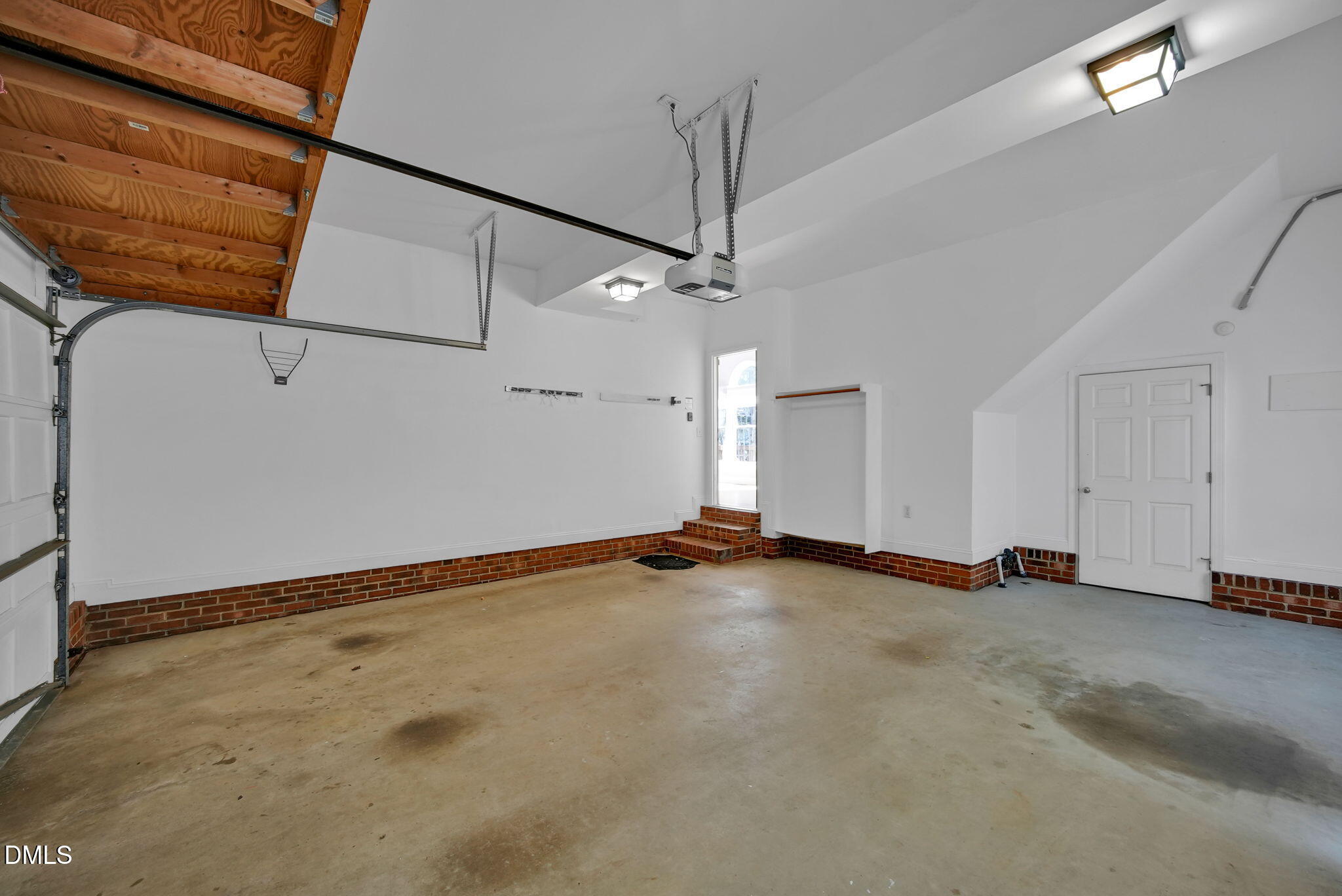 8005 Looking Glass Court Raleigh, NC 27612 - Photo 69 of 75 39-web-or-mls-DSC06321