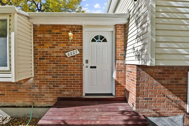 $600,000 | 8227 Yarrow Court, Arvada, CO 80005