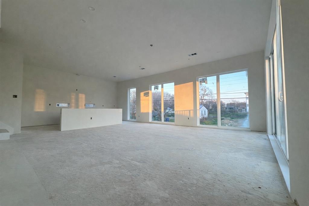 2247 Mail Avenue Dallas, TX 75235 - Photo 14 of 26 a view of an empty room with a window