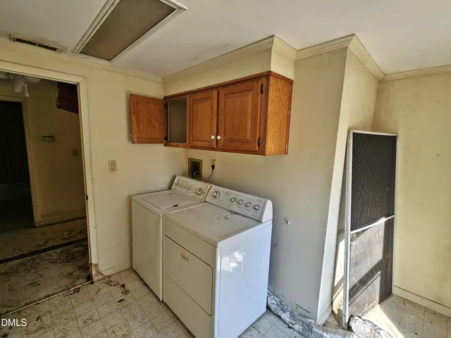 a view of livingroom with window