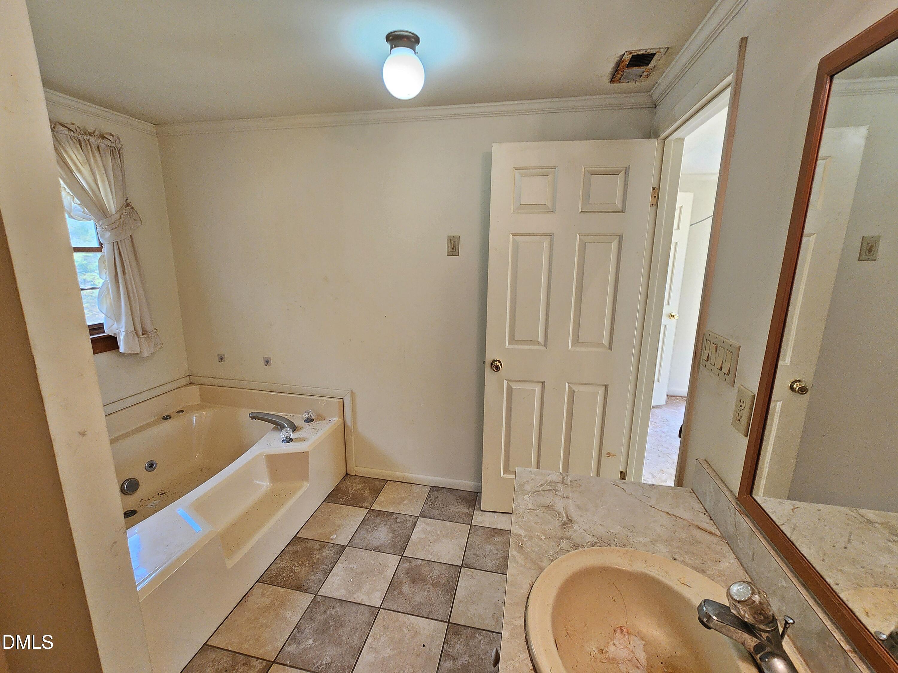 5510 Cabe Ford Road Durham, NC 27705 - Photo 33 of 34 20251126_110505