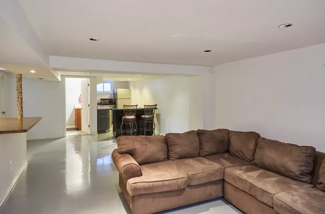 $476,000 | 3N264 North Howard Avenue, Elmhurst, IL 60126