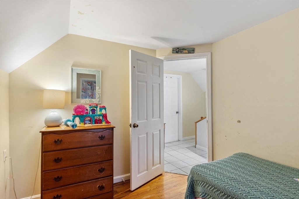 77 Mack Road Fitchburg, MA 01420 - Photo 25 of 34