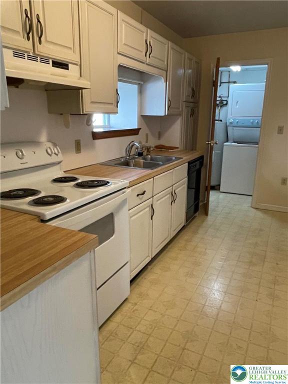 51 South Church Street Nazareth, PA 18064 - Photo 2 of 26 a kitchen with cabinets and appliances
