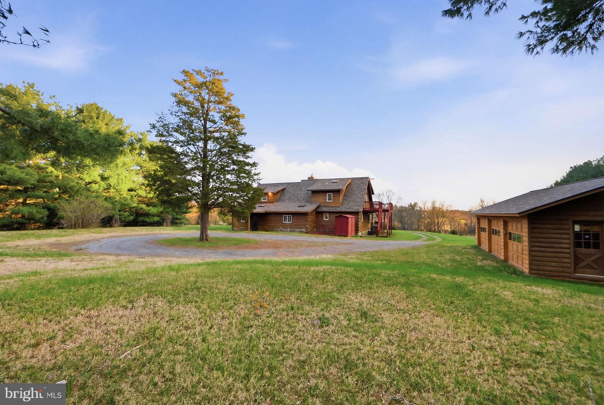 21142 Westerly Road Poolesville, MD 20837 - Photo 37 of 76 Circular Driveway in the Back of the Home!