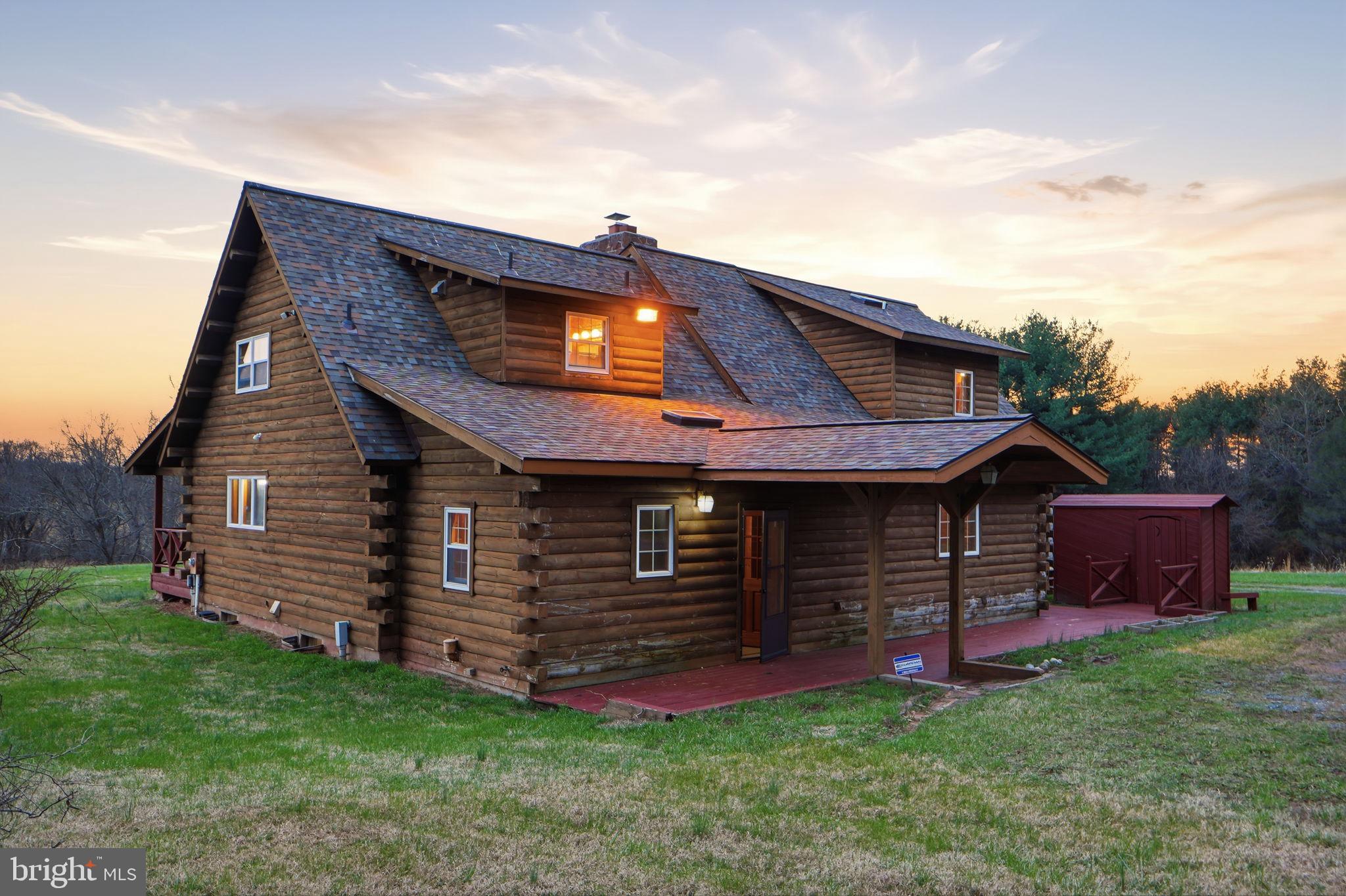 21142 Westerly Road Poolesville, MD 20837 - Photo 56 of 76 Side view of the Home!