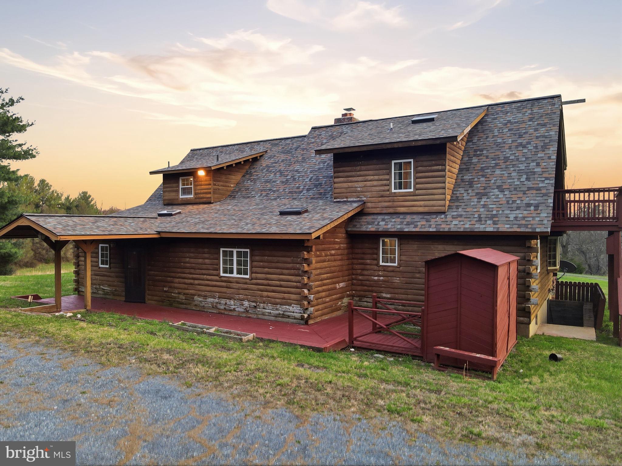 21142 Westerly Road Poolesville, MD 20837 - Photo 58 of 76 Back View of the Home!