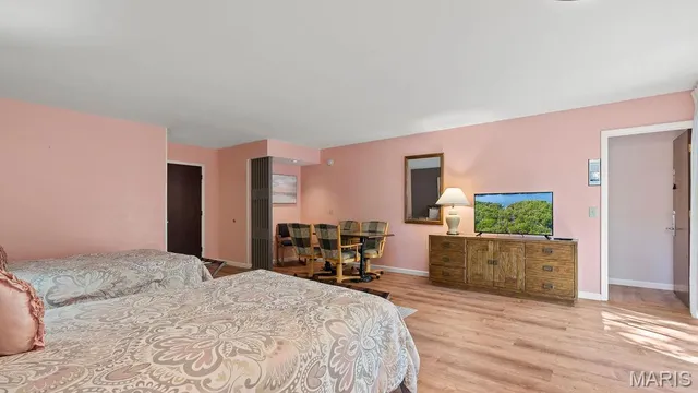 $649,900 | 35 Walkers Cay Drive, Osage Beach, MO 65065