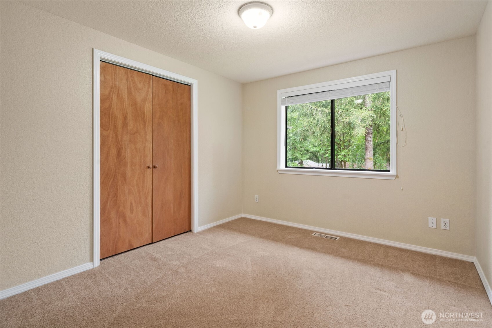 7817 Fairview Road Southwest Olympia, WA 98512 - Photo 13 of 28 Gallery Image 13