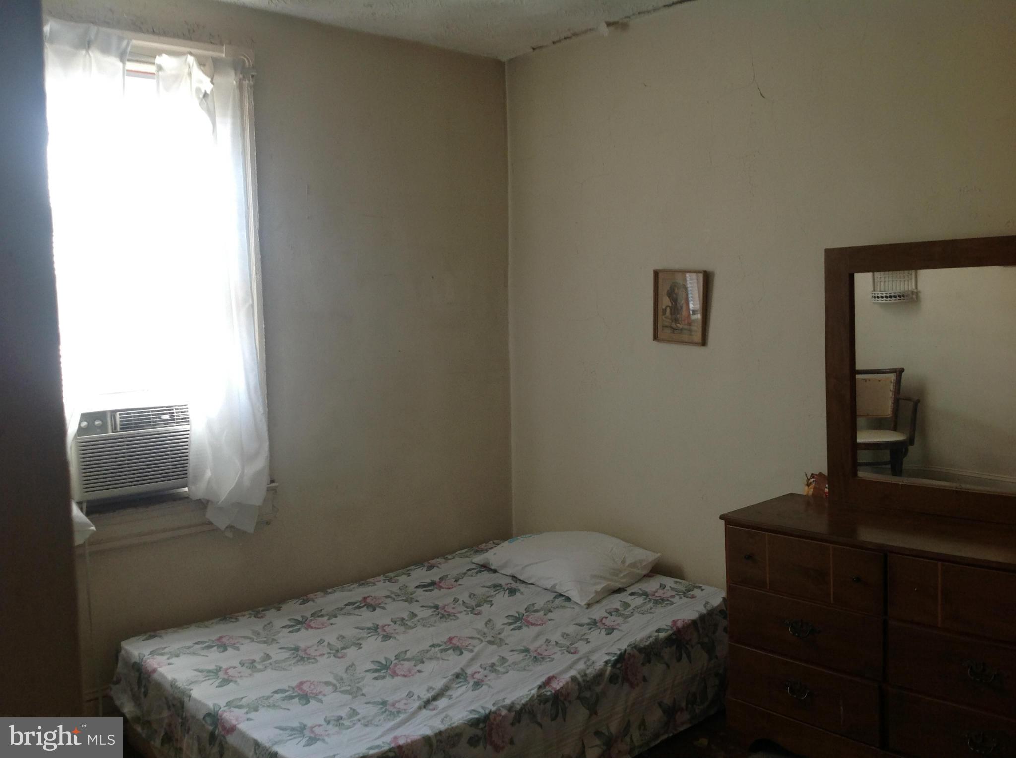 4505 Pimlico Road Baltimore, MD 21215 - Photo 16 of 17 Bedroom