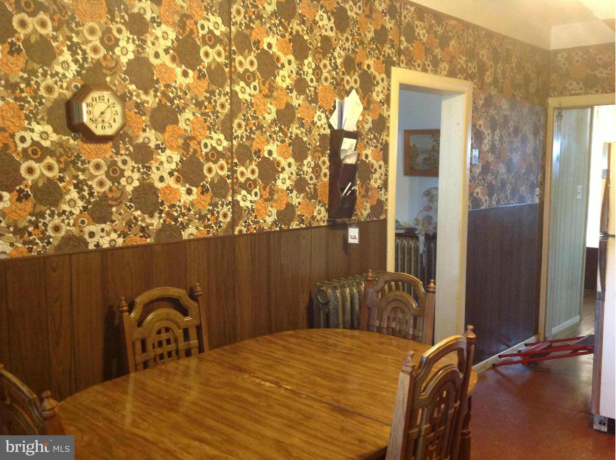 4505 Pimlico Road Baltimore, MD 21215 - Photo 5 of 17 Kitchen