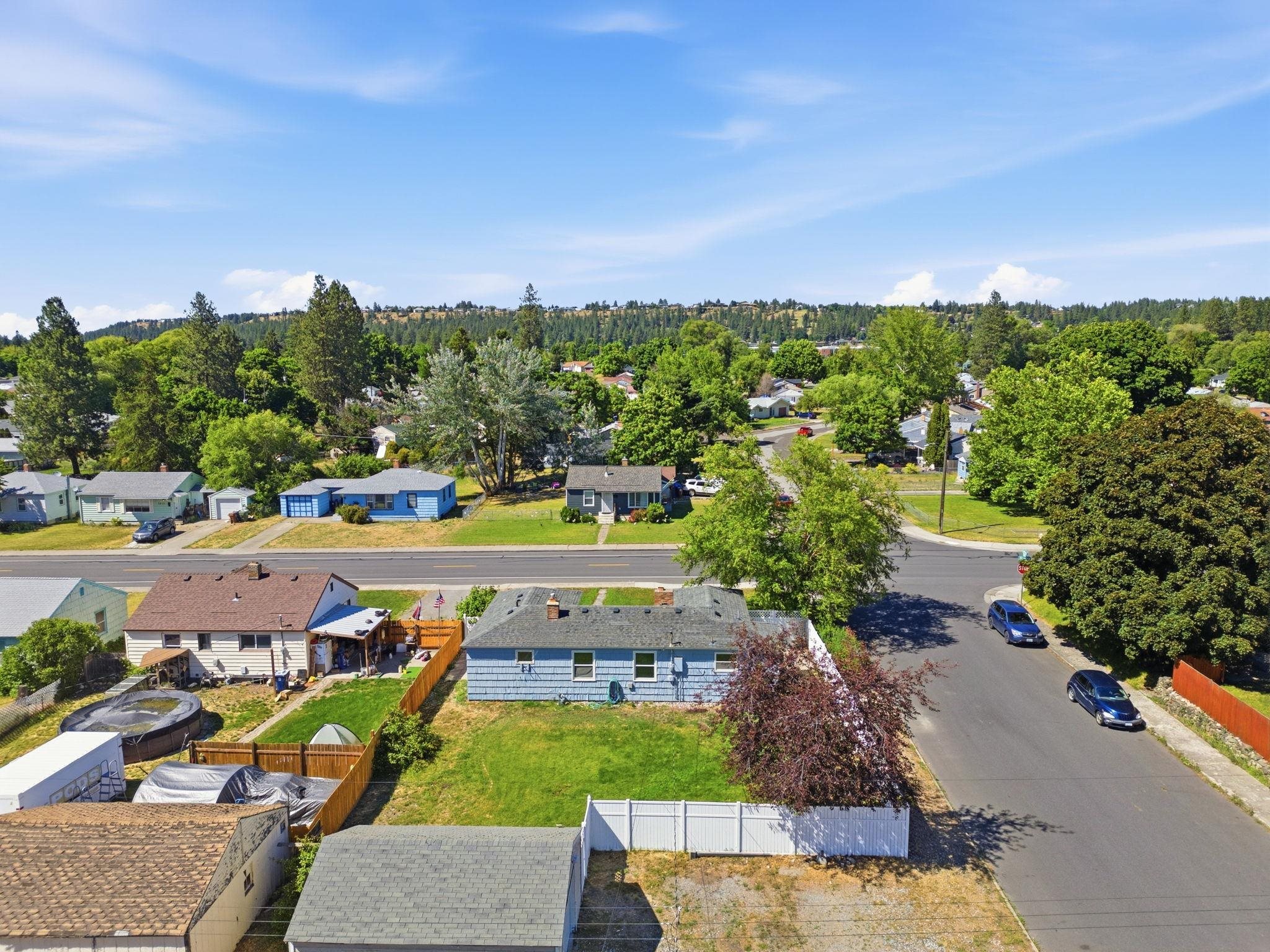 2803 West Rowan Avenue Spokane, WA 99205 - Photo 21 of 24