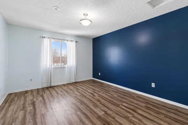 $285,000 | 2053 Edgerton Street, Maplewood, MN 55117
