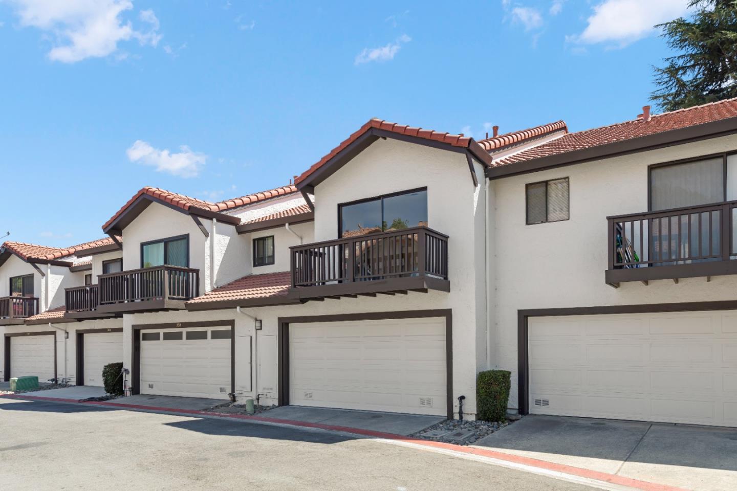 754 Gettysburg Way Gilroy, CA 95020 - Photo 48 of 56 a front view of a house with a garage