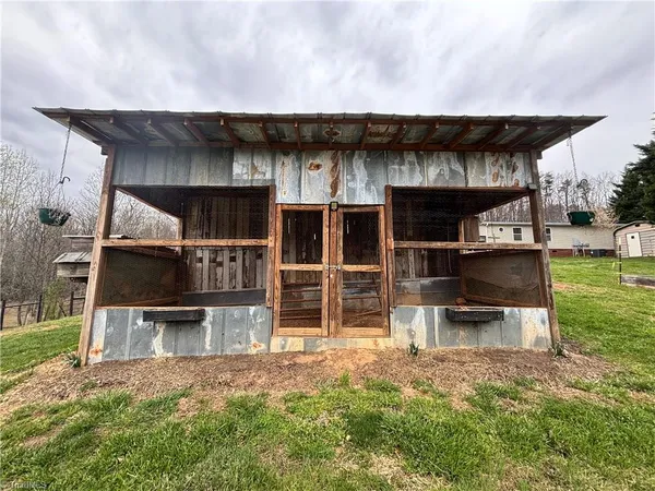 $250,000 | 120 Ivy Green Trail, Lowgap, NC 27024