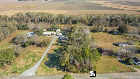 $34,000 | 19500 Highway 182, Jeanerette, LA 70544