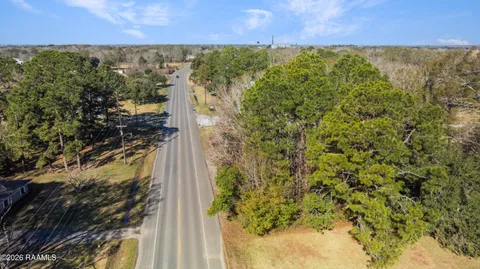 $34,000 | 19500 Highway 182, Jeanerette, LA 70544