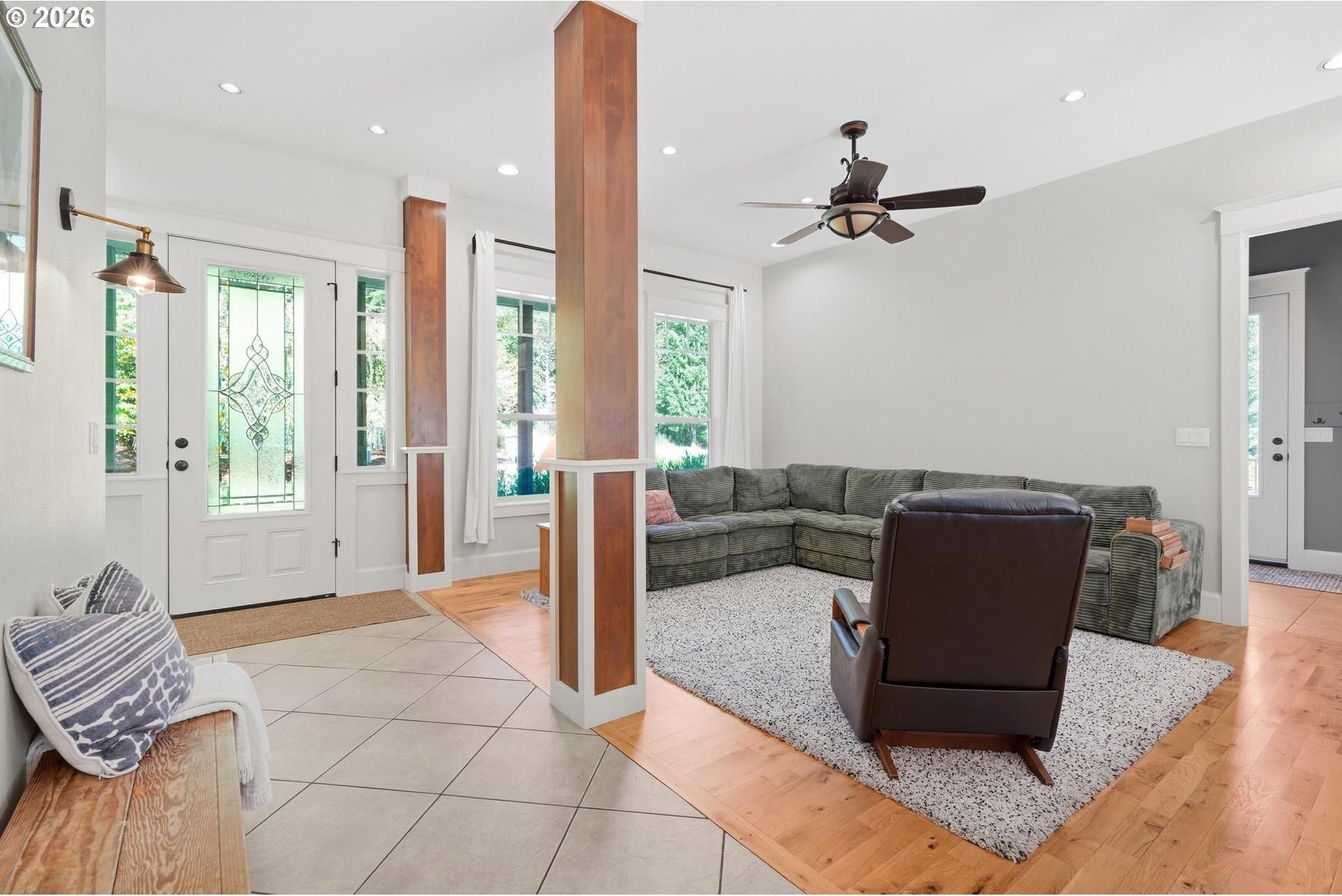 27011 Northeast Rotschy Mill Road Yacolt, WA 98675 - Photo 9 of 47 Living Room/Entrance