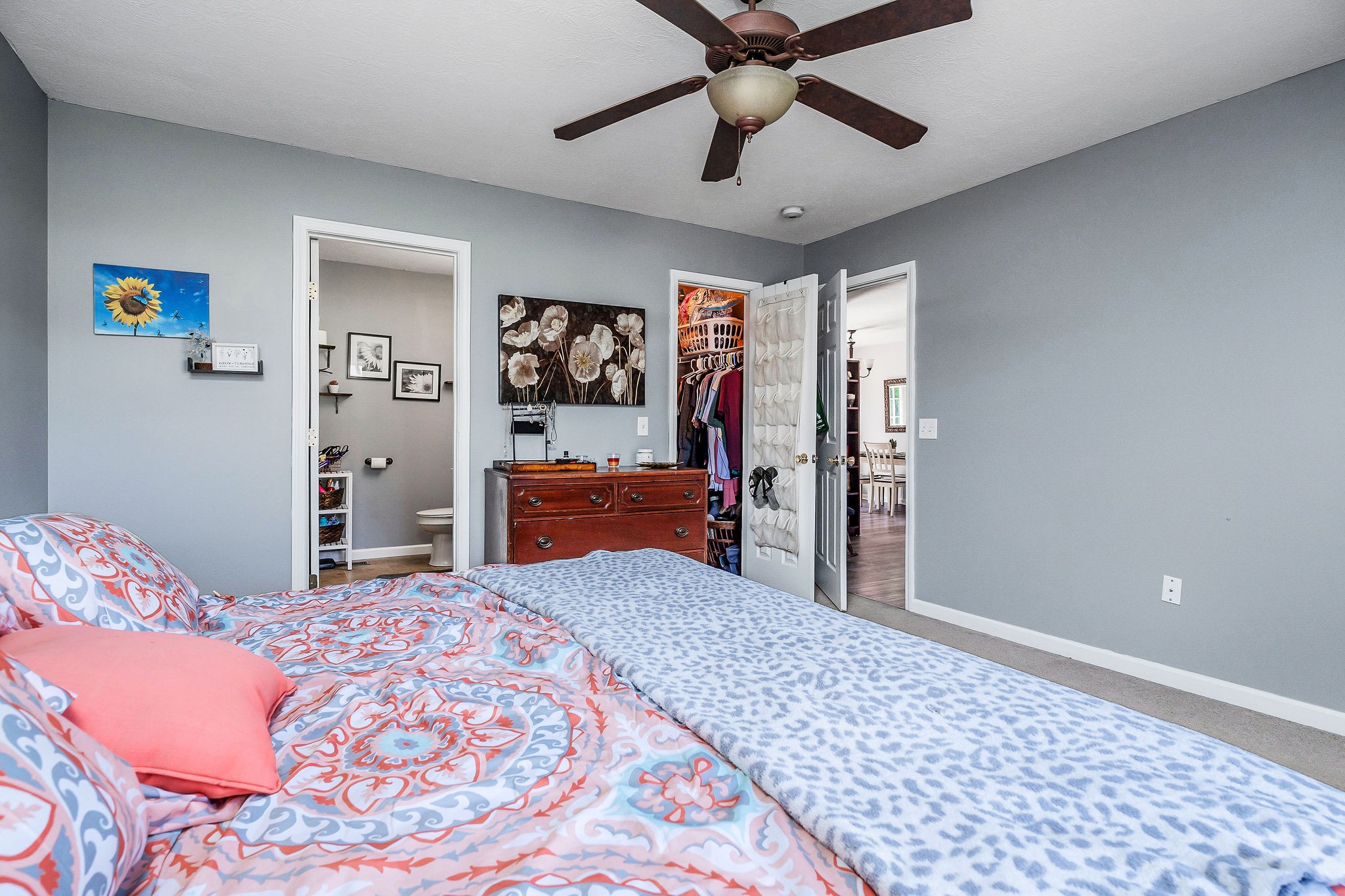 6215 Cheyenne Trail Baxter, TN 38544 - Photo 16 of 27 a bed room with a bed and a television