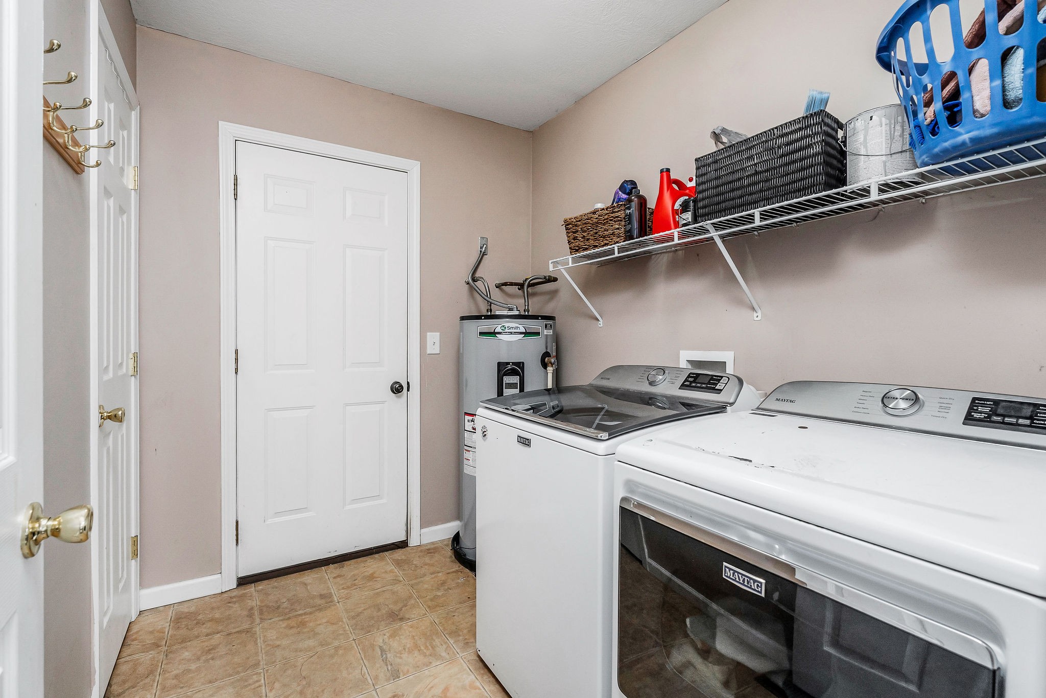 6215 Cheyenne Trail Baxter, TN 38544 - Photo 23 of 27 a utility room with dryer and washer