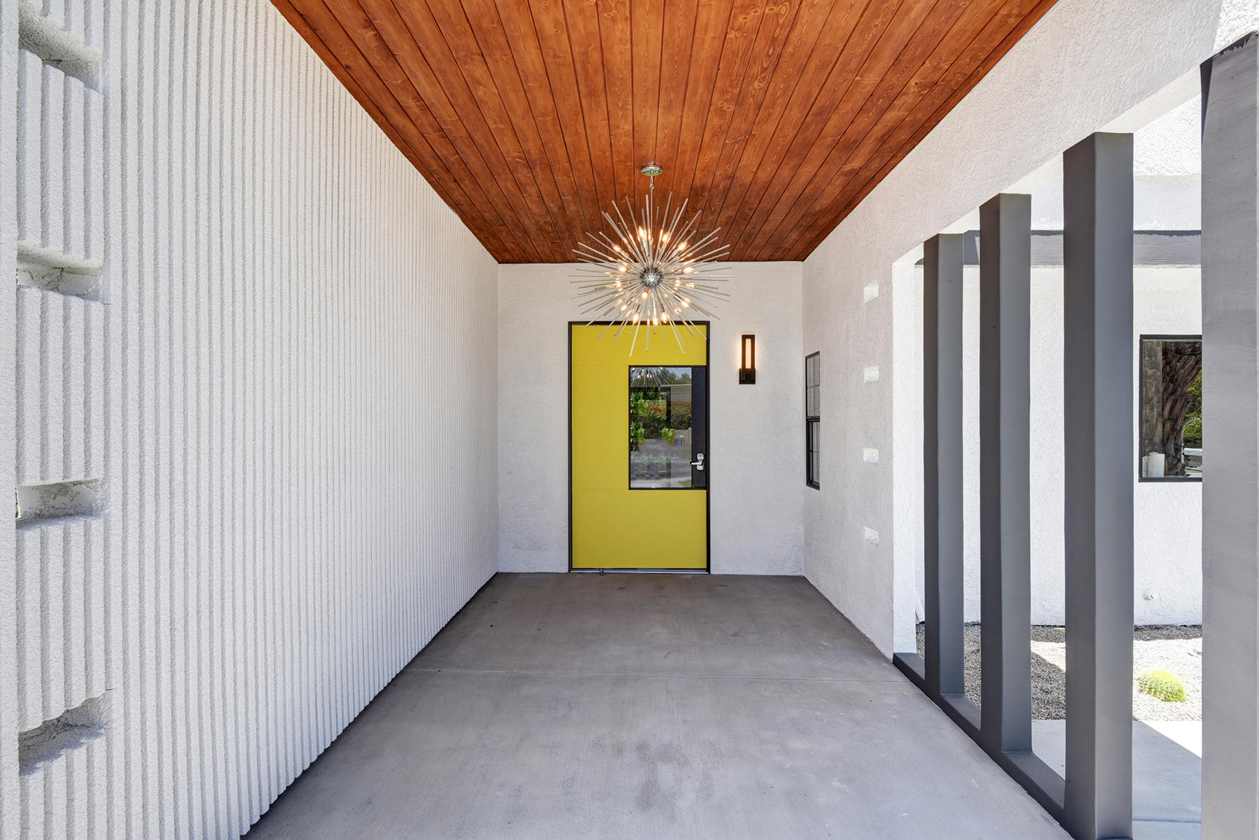 1050 East Deepak Road Palm Springs, CA 92262 - Photo 2 of 35 ENTRY WALK TIGHT MLS