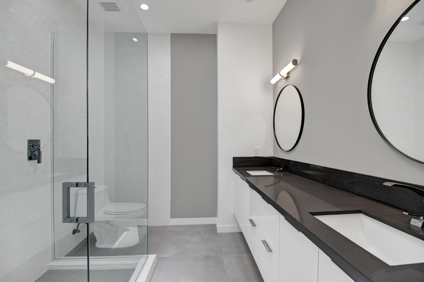 1050 East Deepak Road Palm Springs, CA 92262 - Photo 23 of 35 PRIMARY BEDROOM BATHROOM MLS