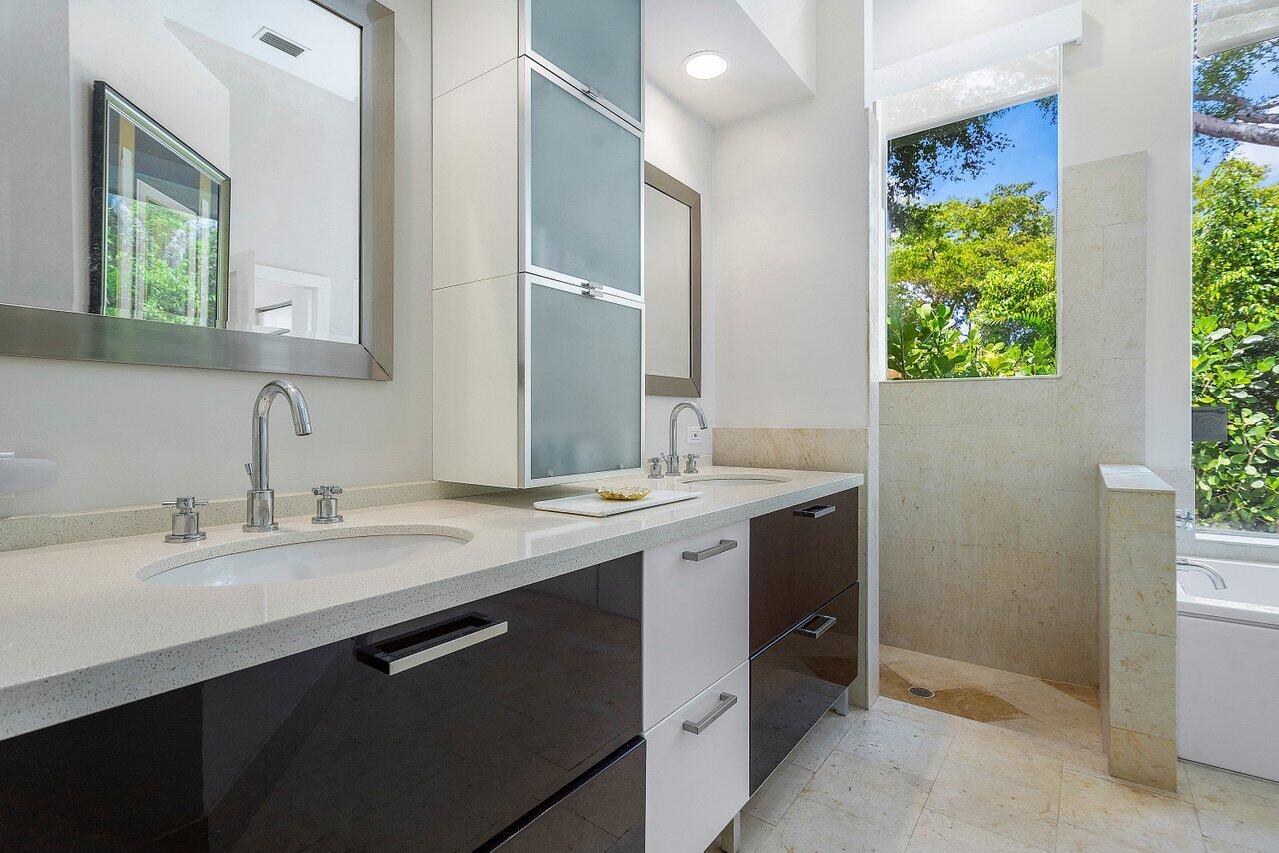 6648 Northwest 23rd Terrace Boca Raton, FL 33496 - Photo 15 of 36 primary bath