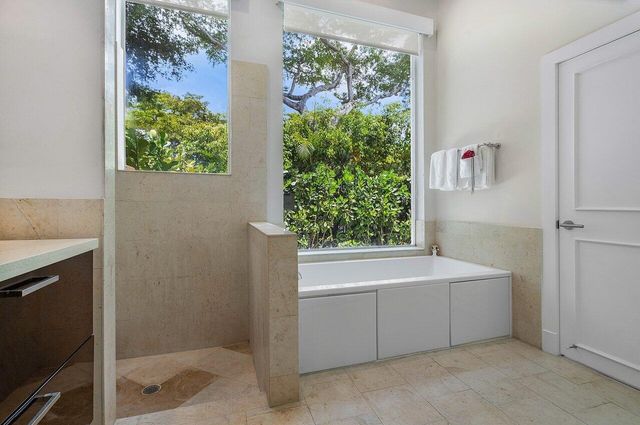 $552,000 | 6648 Northwest 23rd Terrace, Boca Raton, FL 33496