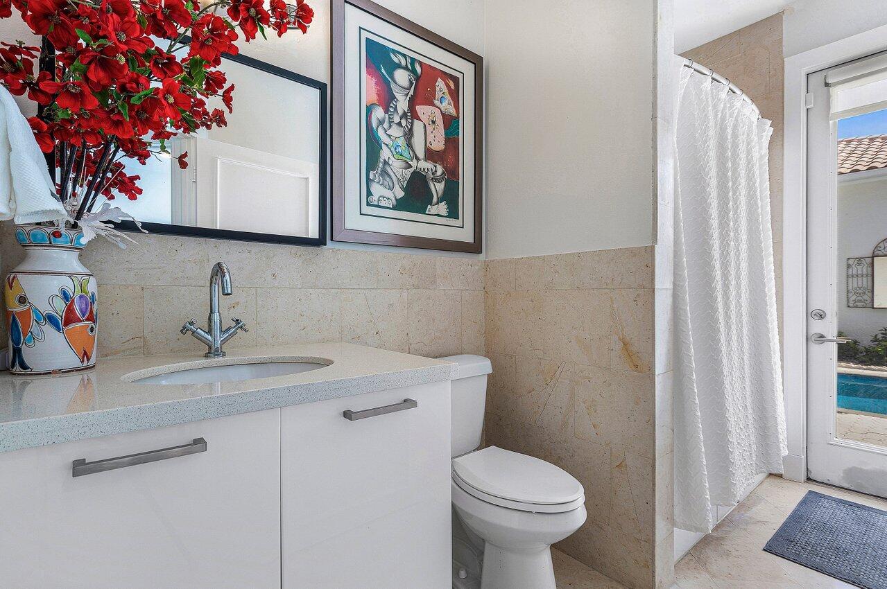6648 Northwest 23rd Terrace Boca Raton, FL 33496 - Photo 20 of 36 Bathroom 2