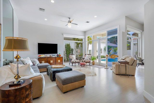 $552,000 | 6648 Northwest 23rd Terrace, Boca Raton, FL 33496