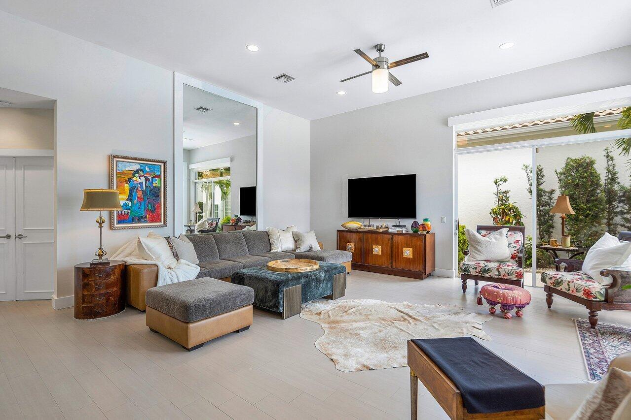 6648 Northwest 23rd Terrace Boca Raton, FL 33496 - Photo 5 of 36 greatroom