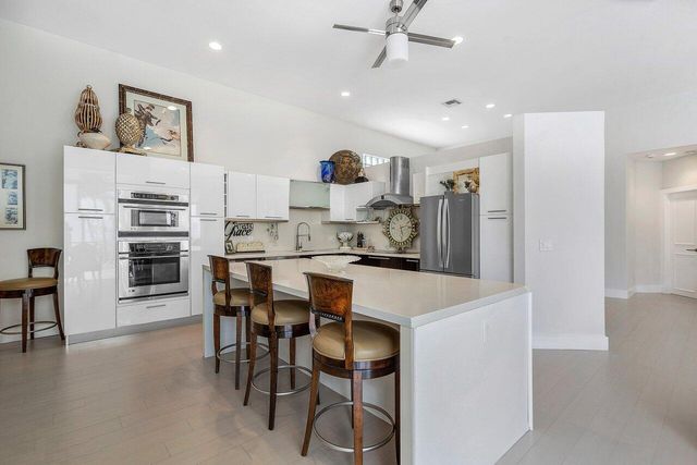$552,000 | 6648 Northwest 23rd Terrace, Boca Raton, FL 33496