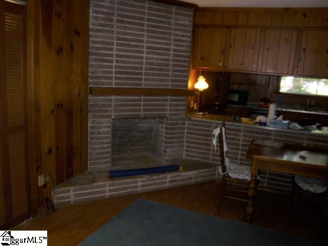 107 Spring Street Easley, SC 29640 - Photo 6 of 11 Gallery Image 6