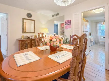 $90,000 | 3070 Northwest 48th Terrace, Unit 414, Lauderdale Lakes, FL 33313