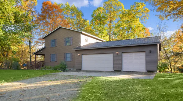 $650,000 | 8440 Felch Avenue, Newaygo, MI 49337
