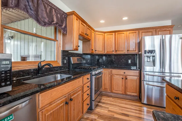 $650,000 | 8440 Felch Avenue, Newaygo, MI 49337