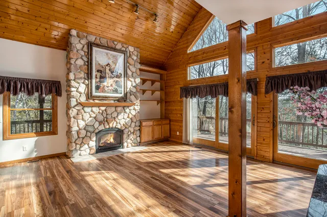 $650,000 | 8440 Felch Avenue, Newaygo, MI 49337