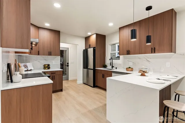 $935,000 | 146 Northwest 79th Street, Seattle, WA 98117