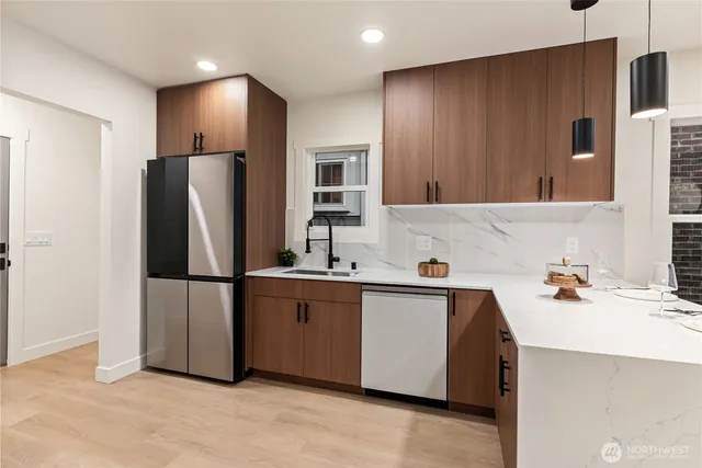 $935,000 | 146 Northwest 79th Street, Seattle, WA 98117