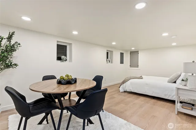 $935,000 | 146 Northwest 79th Street, Seattle, WA 98117