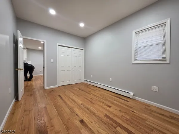 $2,200 | 586 North 11th Street, Unit 1, Newark, NJ 07107