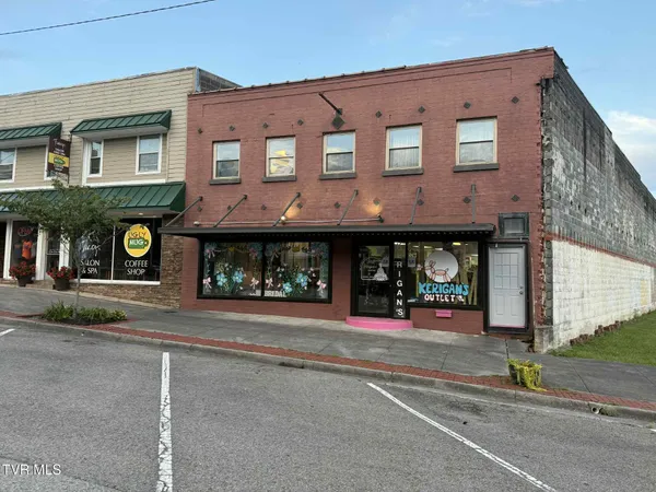 $269,900 | 510 Wood Avenue East, Big Stone Gap, VA 24219