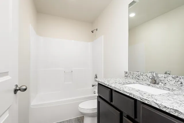 $319,900 | 1023 White Tail Lane, Montrose, MN 55363