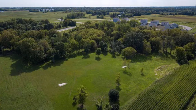 $319,900 | 1023 White Tail Lane, Montrose, MN 55363